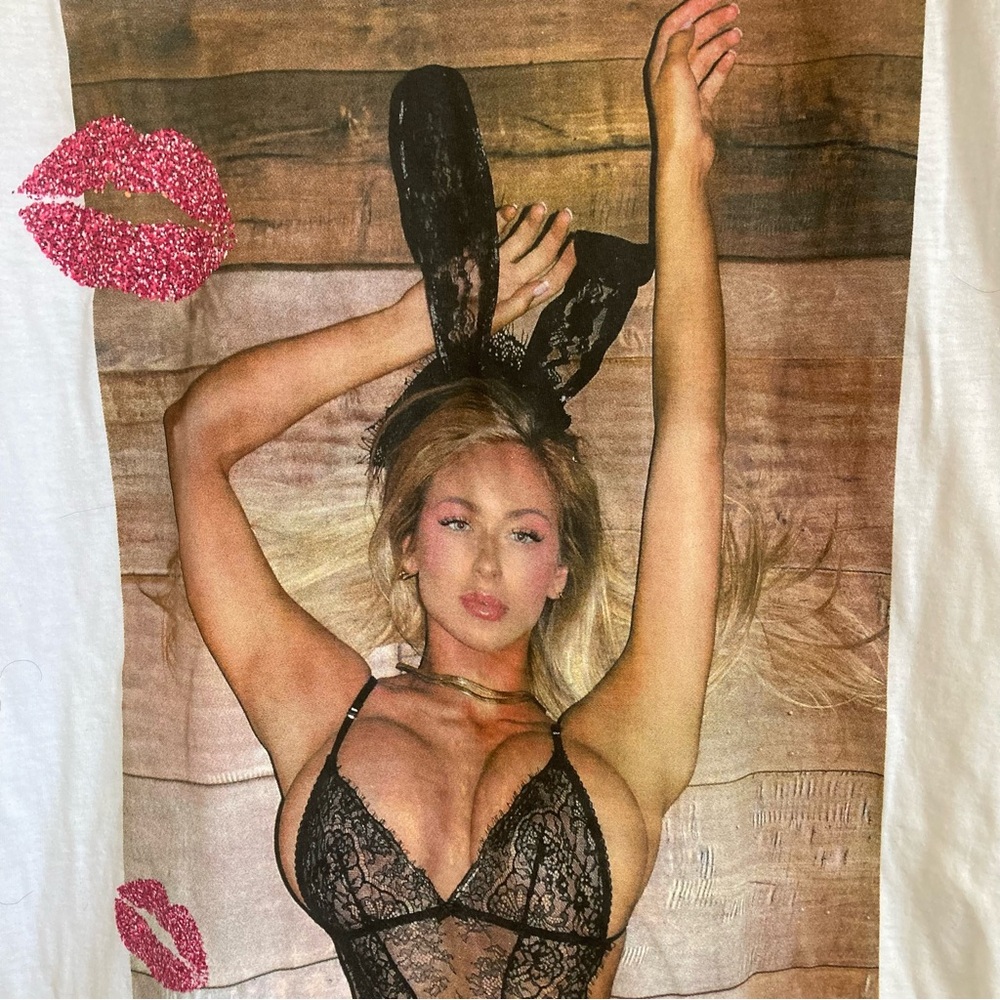 HUMPS TEE💋